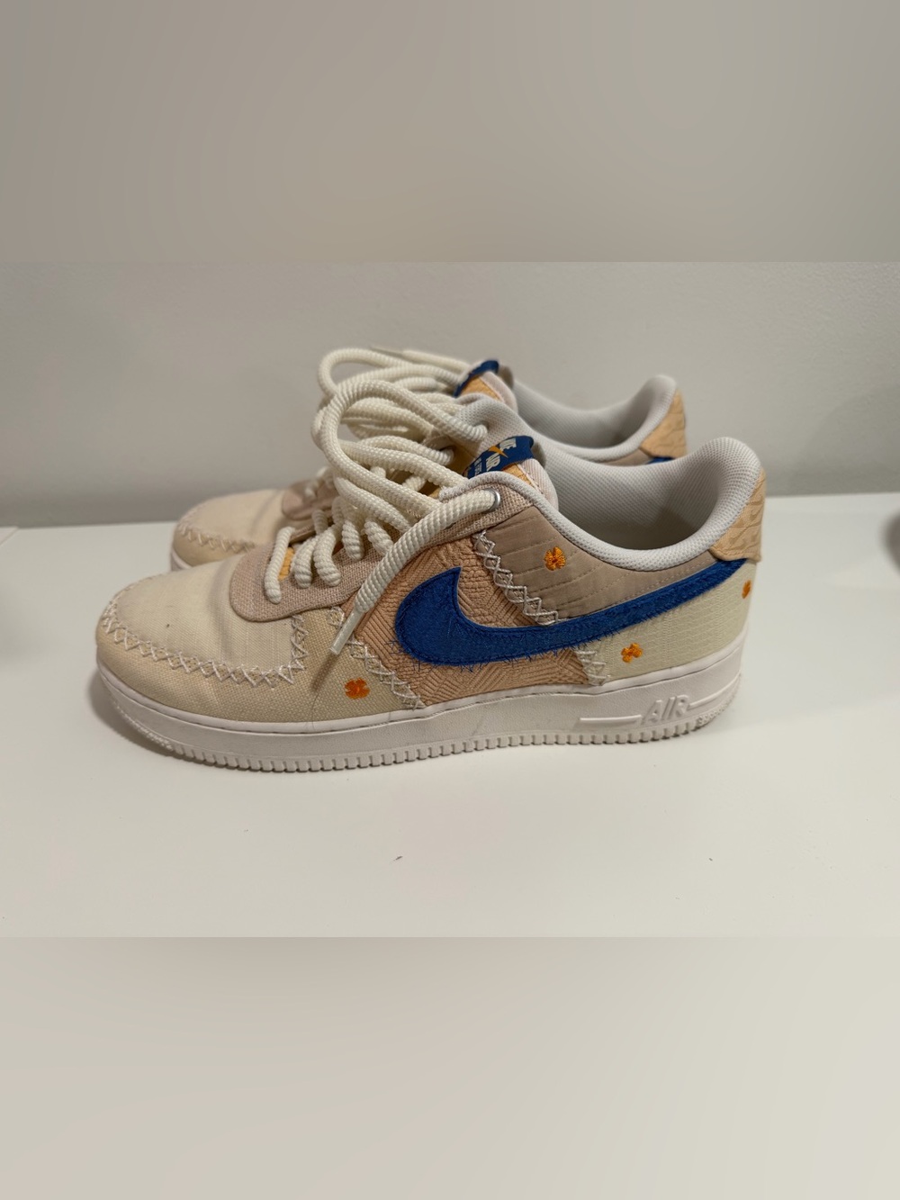 Nike Air Force 1 LA flea size 12